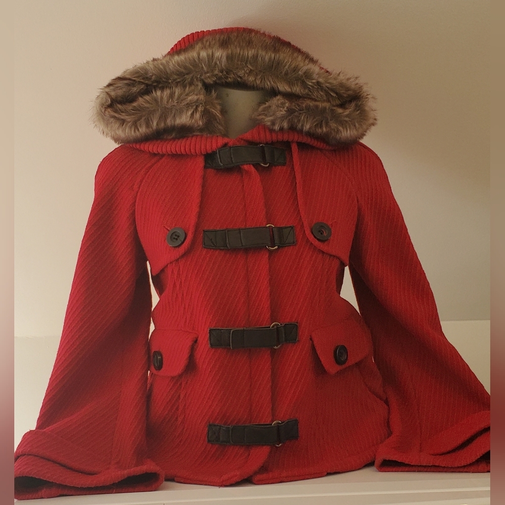 Little Red Winter Coat With Hood Faux Fur - Picture 1 of 13